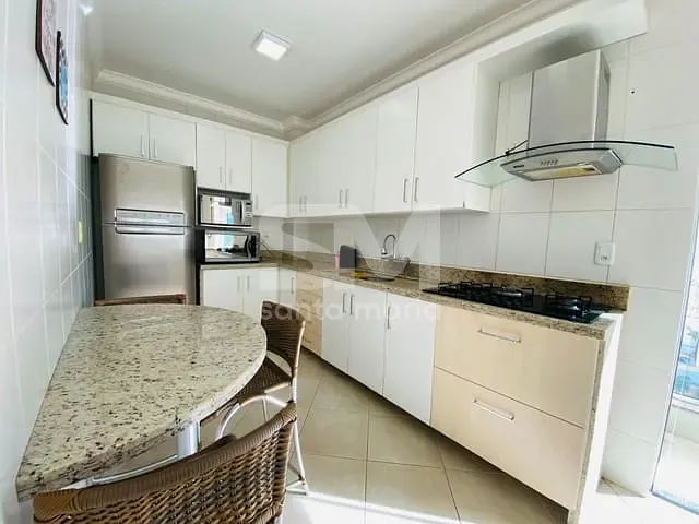 Apartamento 3 quartos e 2 banheiros, para alugar, no bairro Centro em Chapecó