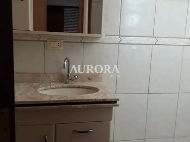 Apartamento 3 quartos e 2 banheiros, à venda, no bairro Centro em Londrina