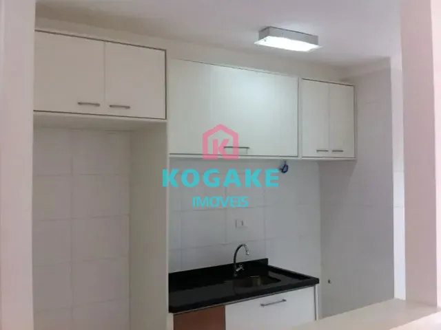 Apartamento 2 quartos e 1 banheiro, à venda, no bairro Jardim Oswaldo Cruz em São José dos Campos