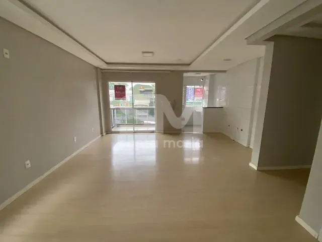 Apartamento 2 quartos e 2 banheiros, à venda, no bairro SAIC em Chapecó