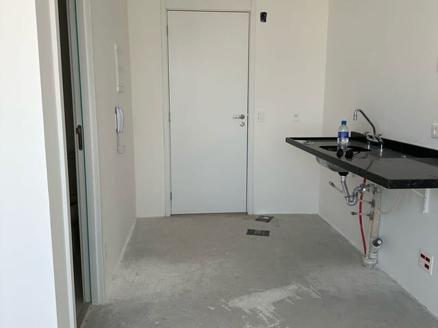 Apartamento com 20m² 1 quarto e 1 banheiro, à venda, no bairro Vila Firmiano Pinto em São Paulo