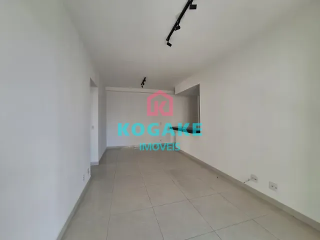 Apartamento 2 quartos e 2 banheiros, à venda, no bairro Condomínio Royal Park em São José dos Campos