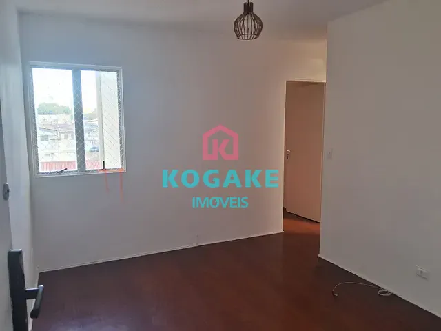 Apartamento 2 quartos e 1 banheiro, para alugar, no bairro Jardim América em São José dos Campos