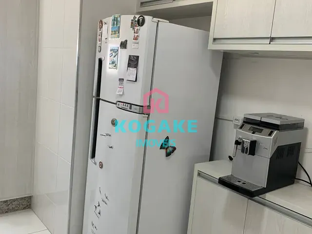 Apartamento 2 quartos e 2 banheiros, à venda, no bairro Jardim das Colinas em São José dos Campos