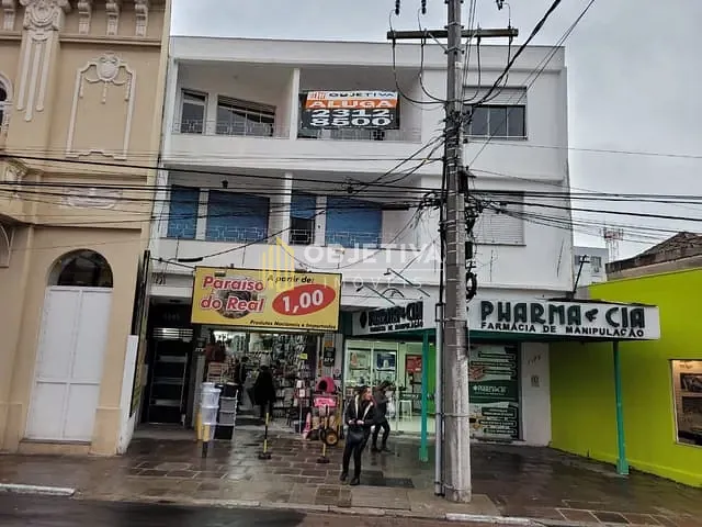 Apartamento com 66m² 2 quartos e 2 banheiros, à venda, no bairro Floresta em Porto Alegre