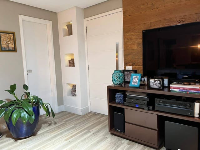 Apartamento com 136m² 3 quartos e 5 banheiros, à venda, no bairro Vila Dom Pedro I em São Paulo