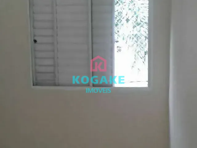 Apartamento 2 quartos e 1 banheiro, para alugar, no bairro Conjunto Residencial Trinta e Um de Março em São José dos Campos