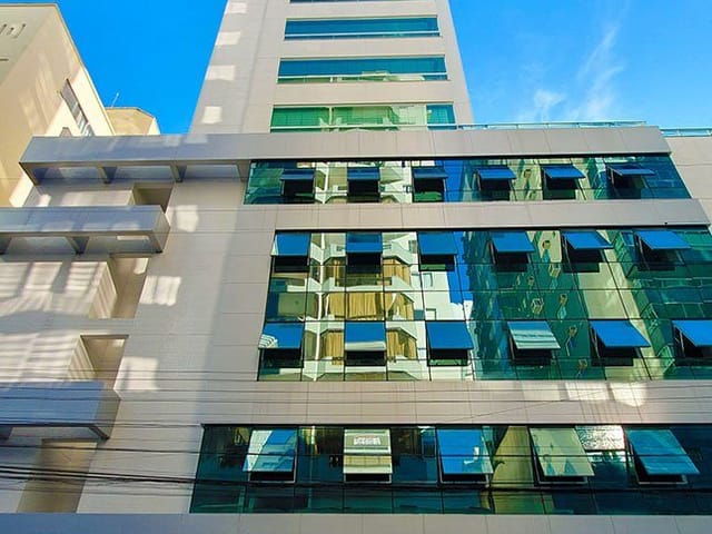 Apartamento com 263m² 3 quartos e 4 banheiros, à venda, no bairro Centro em Balneário Camboriú