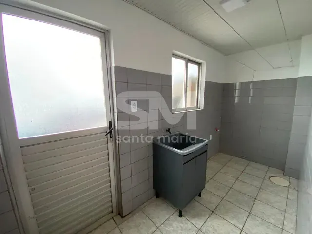 Apartamento 3 quartos e 2 banheiros, para alugar, no bairro Passo dos Fortes em Chapecó