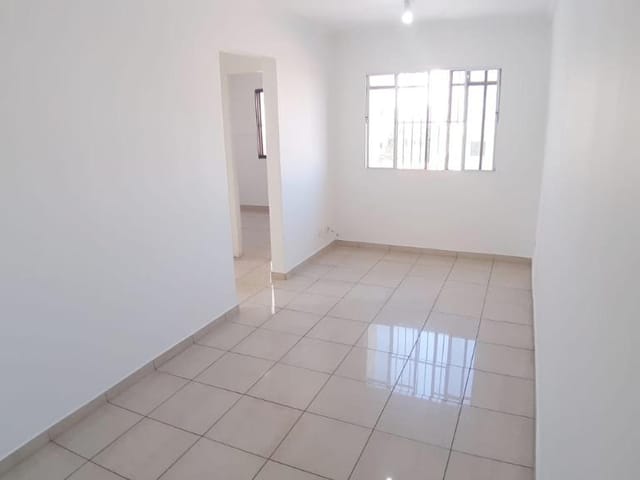 Foto do Apartamento - Apartamento com 2 dormitórios para alugar, 50 m² por R$ 800,00/mês - Vila Araguaia - São Paulo/SP | ZONA LESTE IMÓVEIS