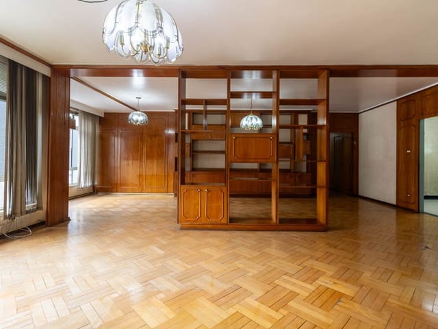 Apartamento com 220m² 3 quartos e 3 banheiros, à venda, no bairro Higienópolis em São Paulo