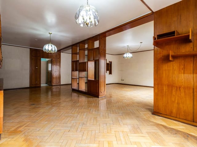 Apartamento com 220m² 3 quartos e 3 banheiros, à venda, no bairro Higienópolis em São Paulo