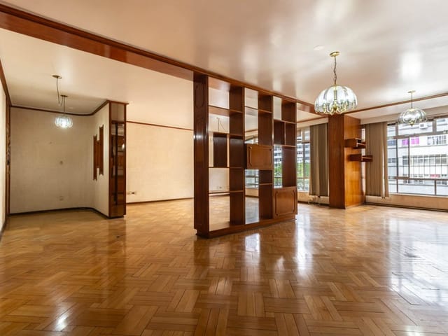 Apartamento com 220m² 3 quartos e 3 banheiros, à venda, no bairro Higienópolis em São Paulo