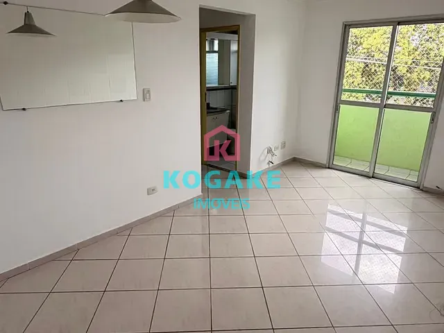 Apartamento 2 quartos e 1 banheiro, para alugar, no bairro Parque Industrial em São José dos Campos