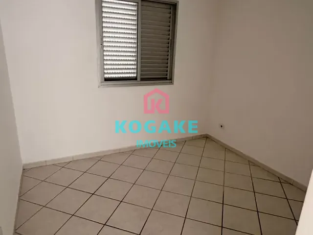 Apartamento 2 quartos e 1 banheiro, para alugar, no bairro Parque Industrial em São José dos Campos