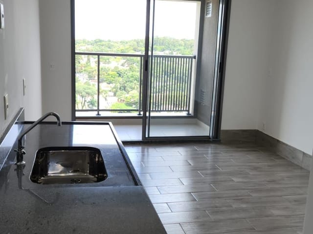 Apartamento com 27m² 1 quarto e 1 banheiro, para alugar, no bairro Santo Amaro em São Paulo