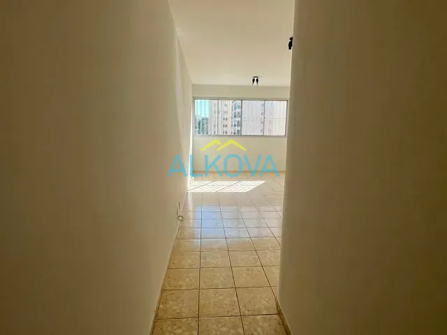 Apartamento 3 quartos e 2 banheiros, à venda, no bairro Vila Adyana em São José dos Campos