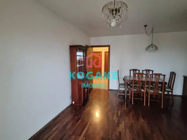 Apartamento 3 quartos e 2 banheiros, para alugar, no bairro Jardim América em São José dos Campos