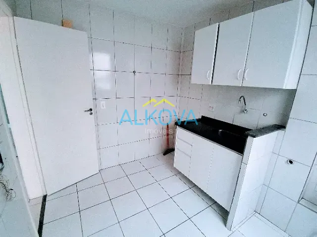 Apartamento 2 quartos e 1 banheiro, à venda, no bairro Floradas de São José em São José dos Campos