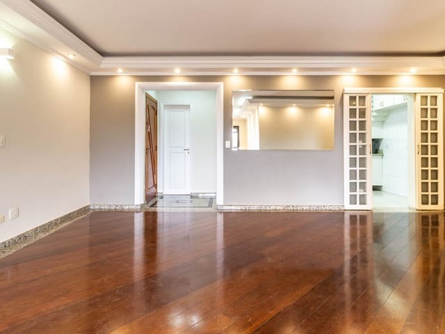 Apartamento com 377m² 4 quartos e 5 banheiros, à venda, no bairro Vila Mariana em São Paulo