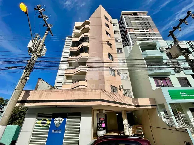 Apartamento 2 quartos e 1 banheiro, para alugar, no bairro Centro em Chapecó