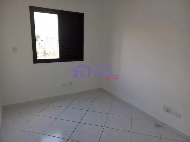 Apartamento com 82m² 3 quartos e 1 banheiro, à venda, no bairro Cidade Mãe do Céu em São Paulo