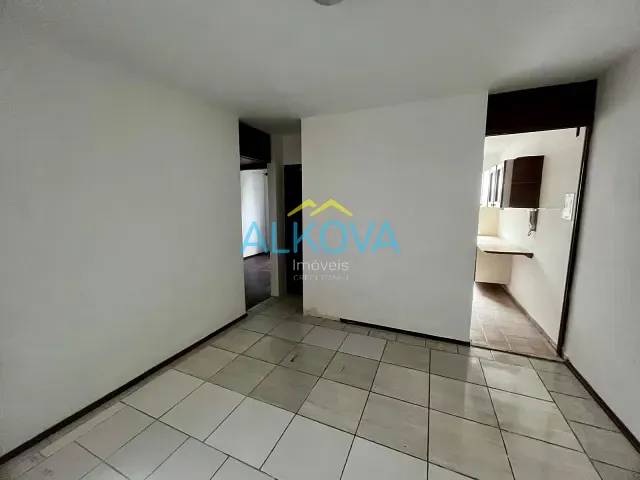 Apartamento 2 quartos e 1 banheiro, à venda, no bairro Jardim Satélite em São José dos Campos