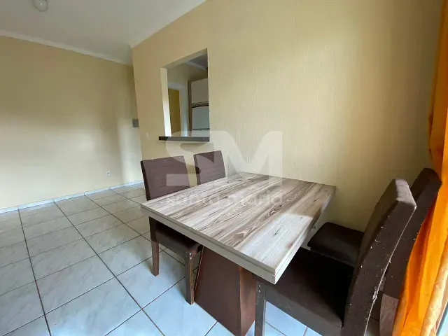 Apartamento 2 quartos e 1 banheiro, para alugar, no bairro Seminário em Chapecó