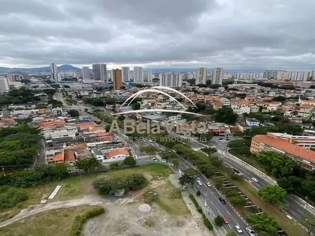 Apartamento 1 quarto e 1 banheiro, à venda, no bairro UMUARAMA em Osasco