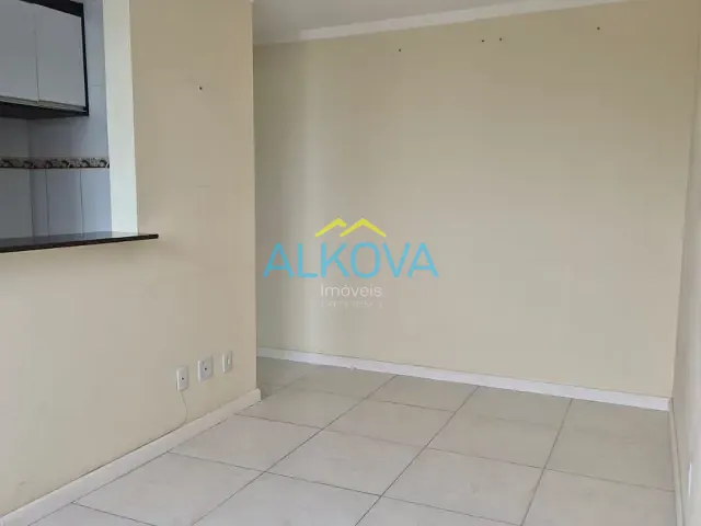 Apartamento 2 quartos e 1 banheiro, para alugar, no bairro Palmeiras de São José em São José dos Campos