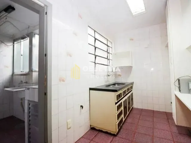 Apartamento 2 quartos e 2 banheiros, à venda, no bairro Petrópolis em Porto Alegre