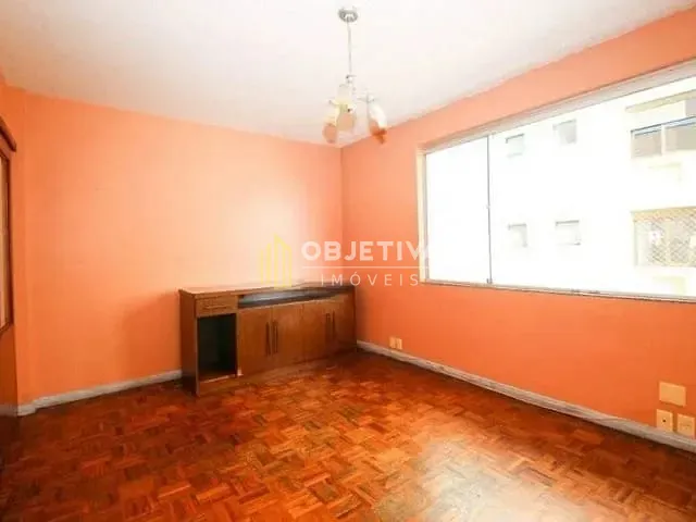 Apartamento 2 quartos e 2 banheiros, à venda, no bairro Petrópolis em Porto Alegre