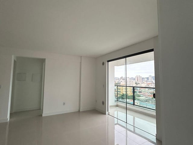 Apartamento com 73m² 2 quartos e 3 banheiros, à venda, no bairro Balneário Pereque em Porto Belo