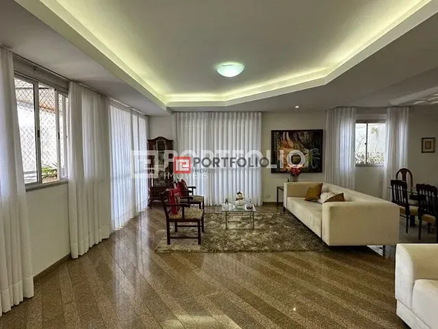 Apartamento com 238m² 5 quartos e 6 banheiros, à venda, no bairro Setor Nova Suiça em Goiânia