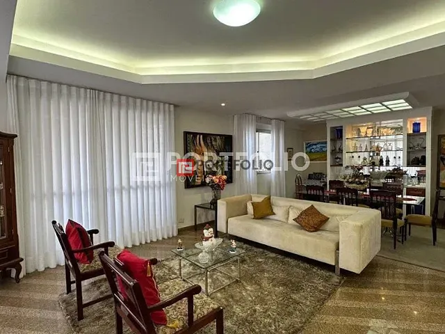 Apartamento com 238m² 5 quartos e 6 banheiros, à venda, no bairro Setor Nova Suiça em Goiânia
