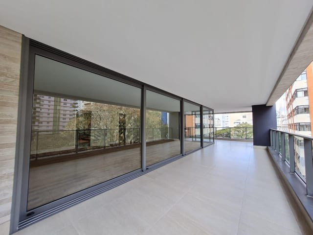 Apartamento com 344m² 4 quartos e 6 banheiros, à venda, no bairro Santa Cecília em São Paulo