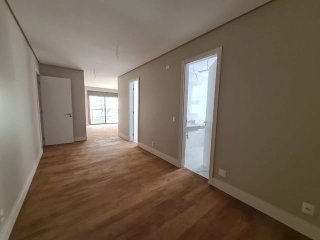 Apartamento com 344m² 4 quartos e 6 banheiros, à venda, no bairro Santa Cecília em São Paulo