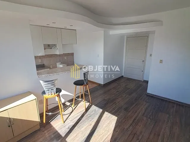 Apartamento 1 quarto e 1 banheiro, à venda, no bairro Floresta em Porto Alegre