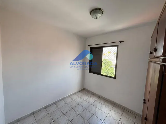 Apartamento 2 quartos e 1 banheiro, à venda, no bairro Jardim das Indústrias em São José dos Campos