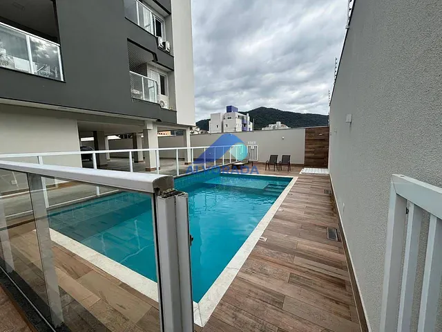 Apartamento 2 quartos e 2 banheiros, à venda, no bairro centro em Ubatuba