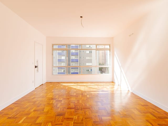 Apartamento com 94m² 3 quartos e 2 banheiros, à venda, no bairro Vila Nova Conceição em São Paulo