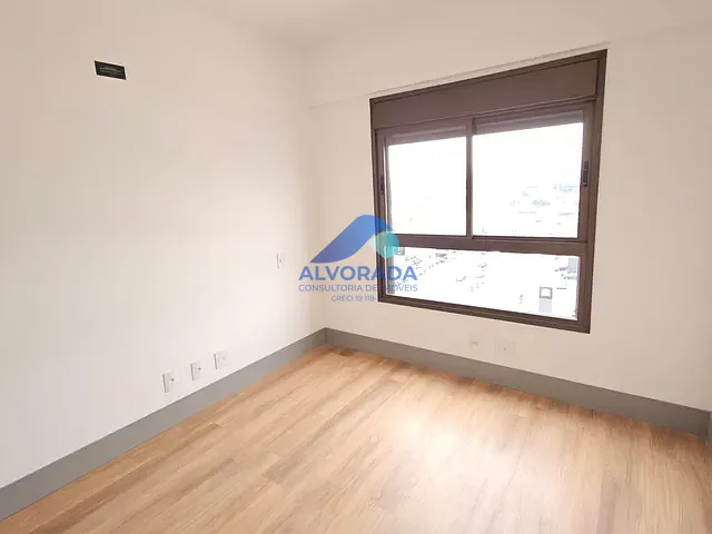 Apartamento 3 quartos e 1 banheiro, à venda, no bairro Condomínio Royal Park em São José dos Campos