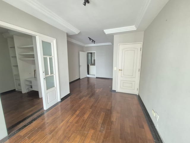 Apartamento com 105m² 3 quartos e 3 banheiros, à venda, no bairro Moema em São Paulo