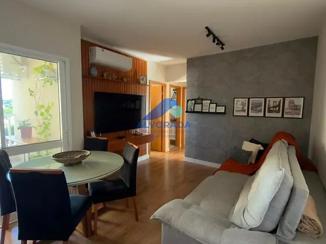 Apartamento 3 quartos e 2 banheiros, à venda, no bairro Jardim Petrópolis em São José dos Campos