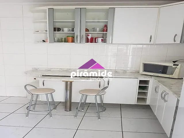 Apartamento com 120m² 3 quartos e 2 banheiros, à venda, no bairro Vila Adyana em São José dos Campos