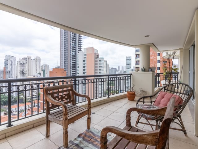 Apartamento com 355m² 3 quartos e 5 banheiros, à venda, no bairro Jardim Vila Mariana em São Paulo
