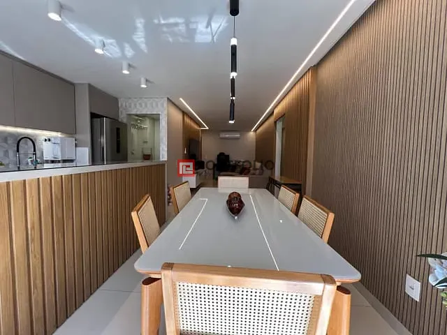 Apartamento 3 quartos e 4 banheiros, à venda, no bairro Setor Bueno em Goiânia