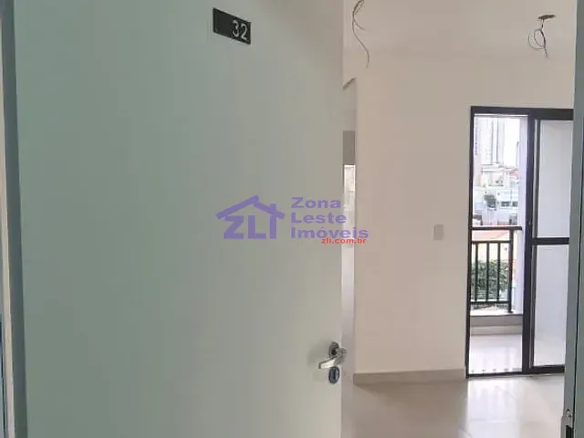 Apartamento com 30m² 1 quarto e 1 banheiro, à venda, no bairro Vila Antonina em São Paulo