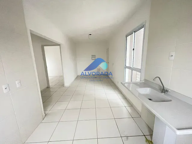 Apartamento 2 quartos e 1 banheiro, para alugar, no bairro Eugênio de Mello em São José dos Campos