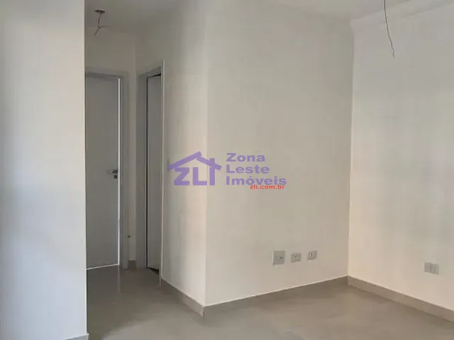 Apartamento com 30m² 1 quarto e 1 banheiro, à venda, no bairro Vila Antonina em São Paulo